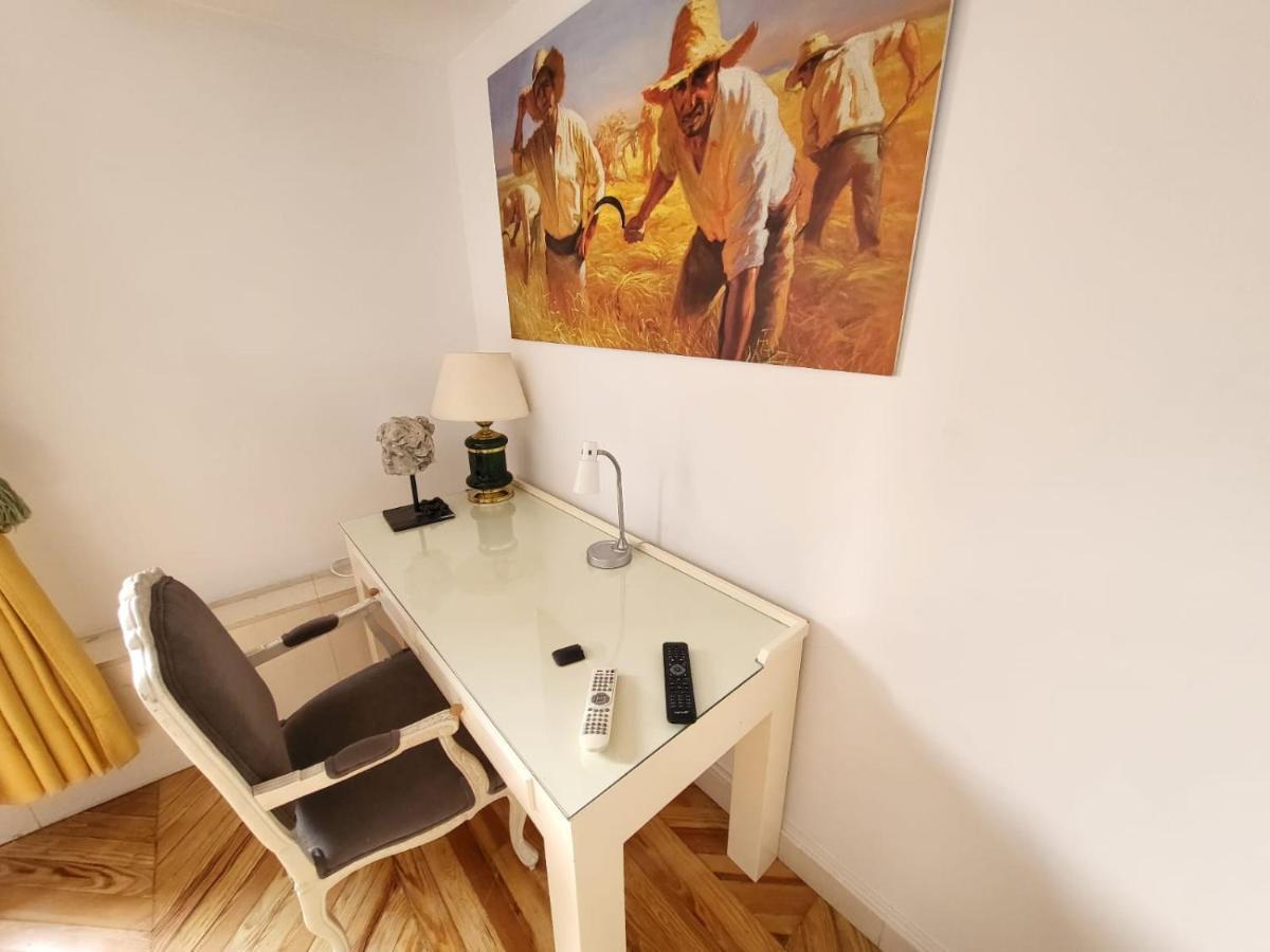 La Casa De Postas Apartment Madrid Exterior photo